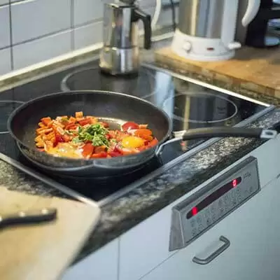 fogão-domestico-frigideira